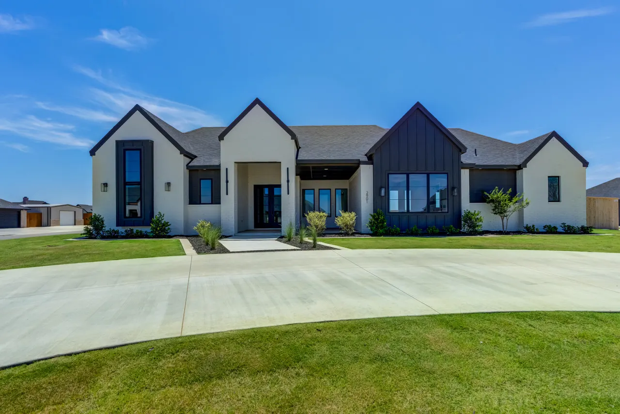 Photo 6 — 2901 150th Street, Lubbock, TX 79423