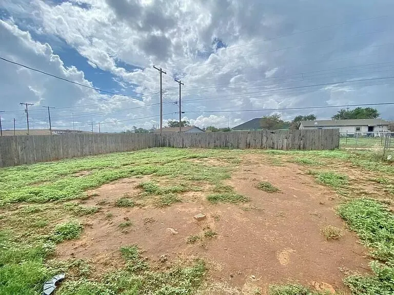 Photo 11 — 3508 E Colgate Street, Lubbock, TX 79403