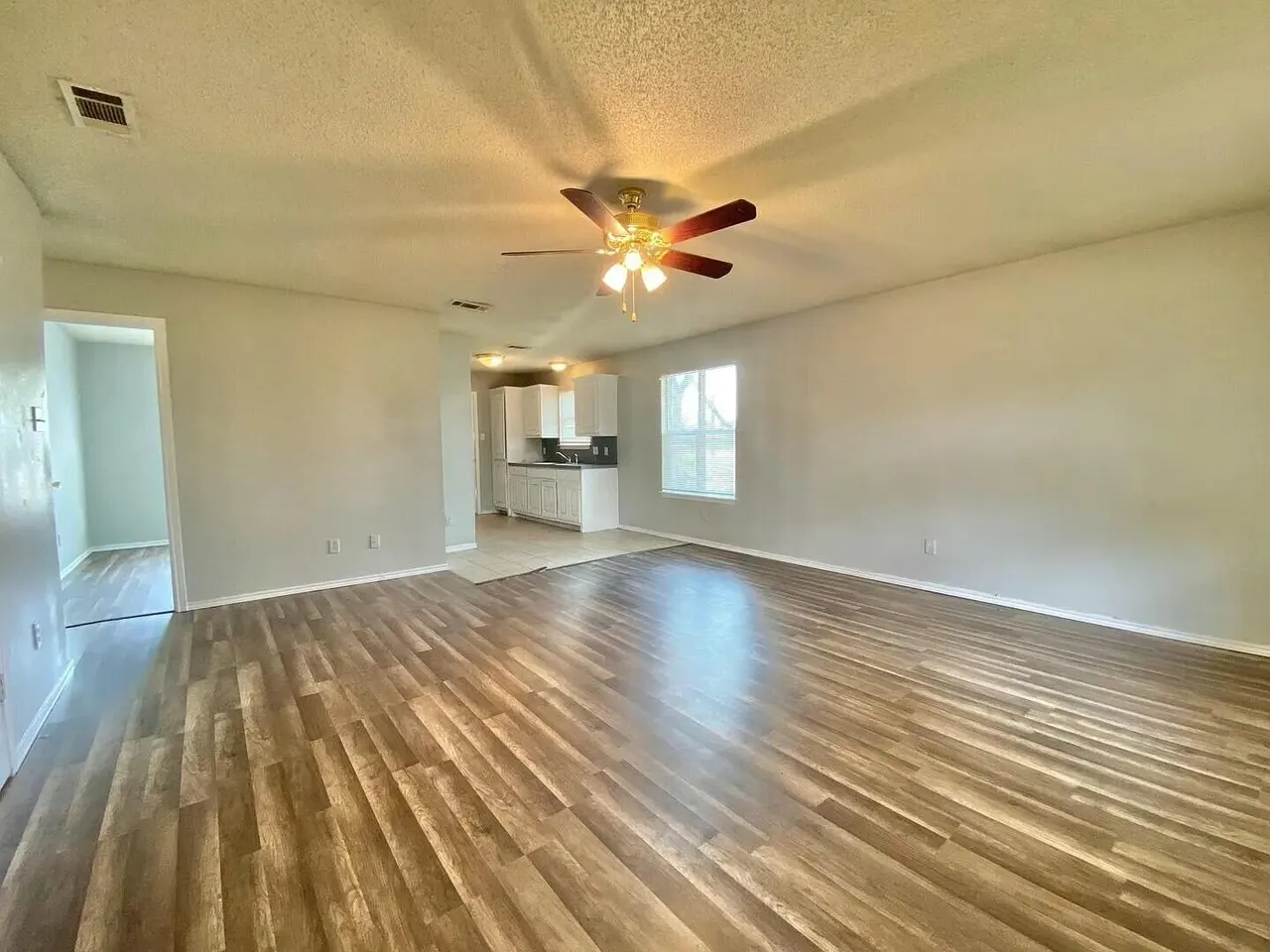 Photo 2 — 1801 38th Street, Lubbock, TX 79412