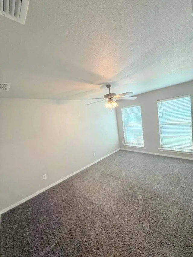 Photo 7 — 7047 96th Street, Lubbock, TX 79424