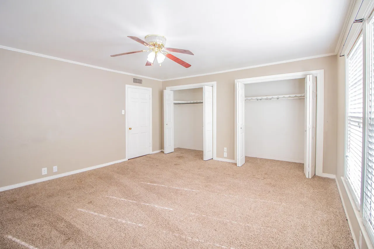 Photo 19 — 716 W Mississippi Street, Floydada, TX 79235