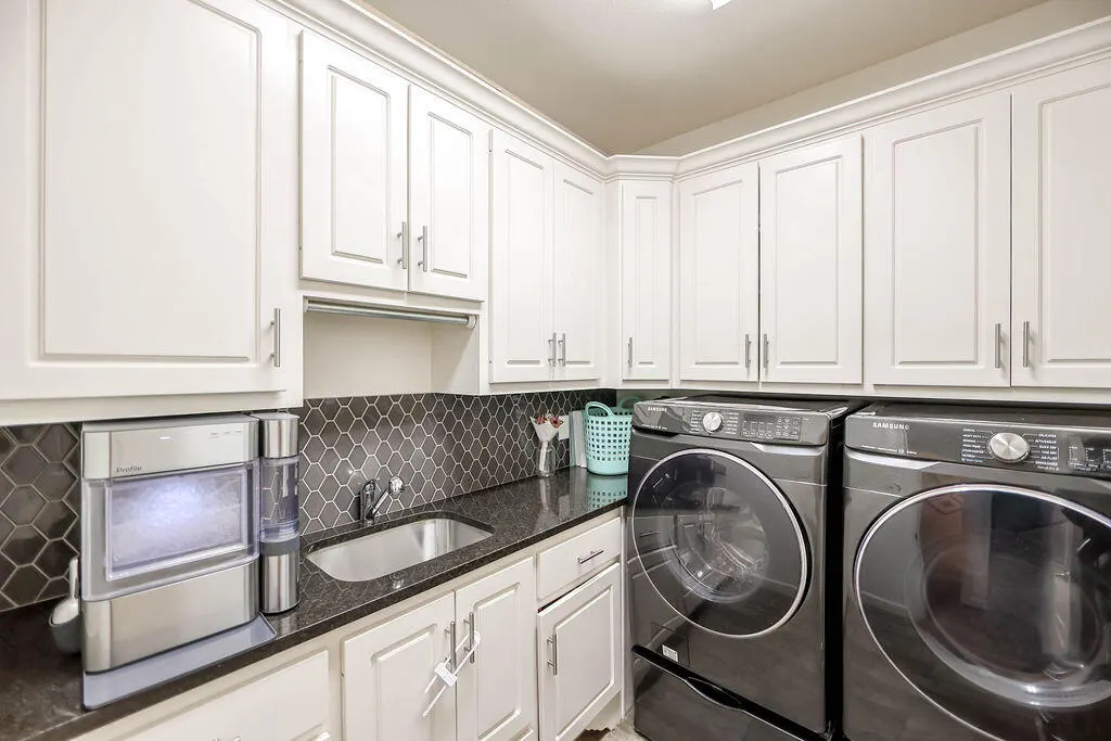 Photo 11 — 12008 Troy Avenue, Lubbock, TX 79424