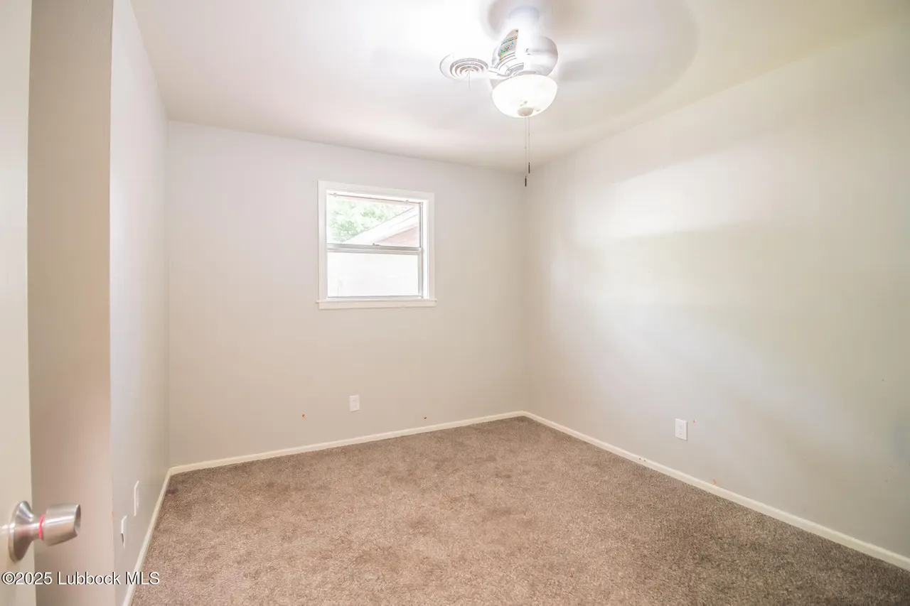 Photo 23 — 815 Cedar Street, Floydada, TX 79235