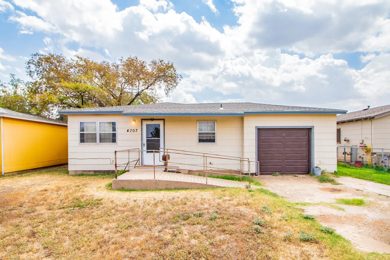 Photo 2 — 4707 38th Street, Lubbock, TX 79414