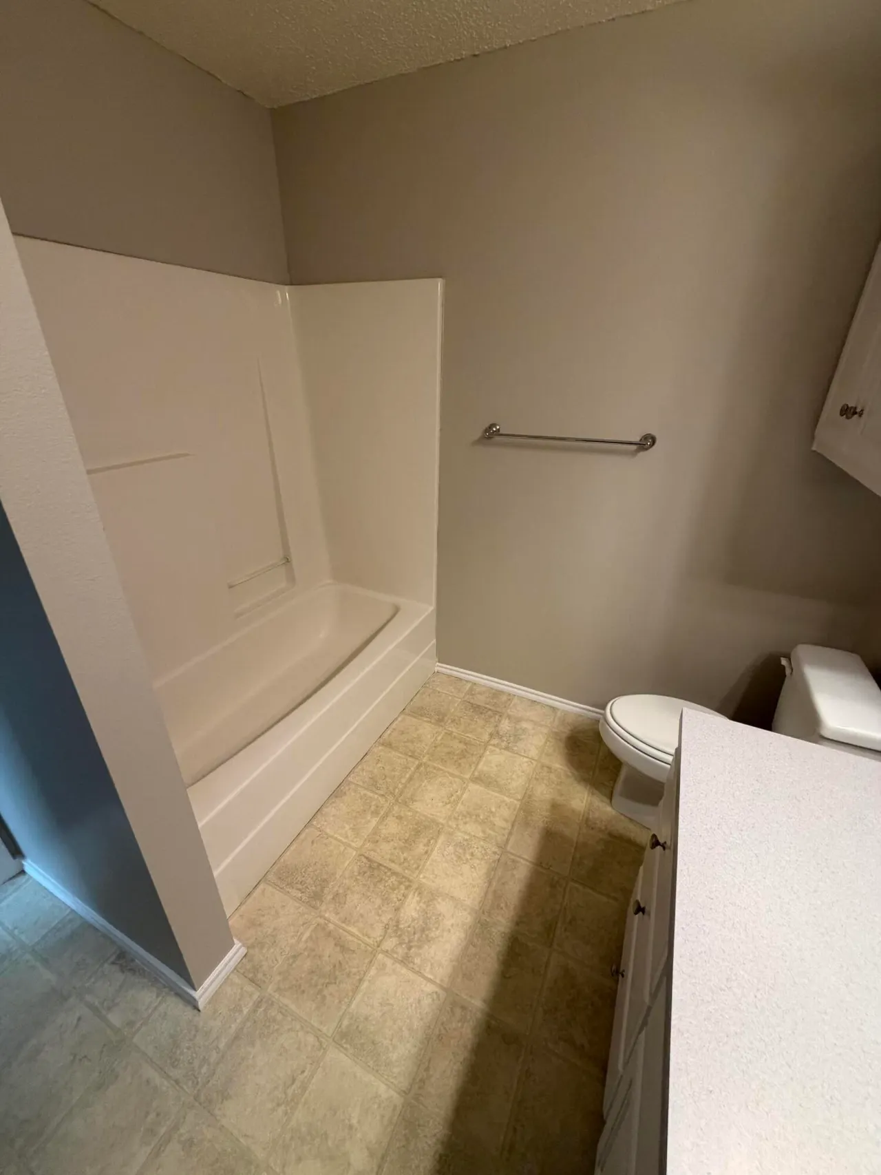 Photo 8 — 2405 87th Street B, Lubbock, TX 79423