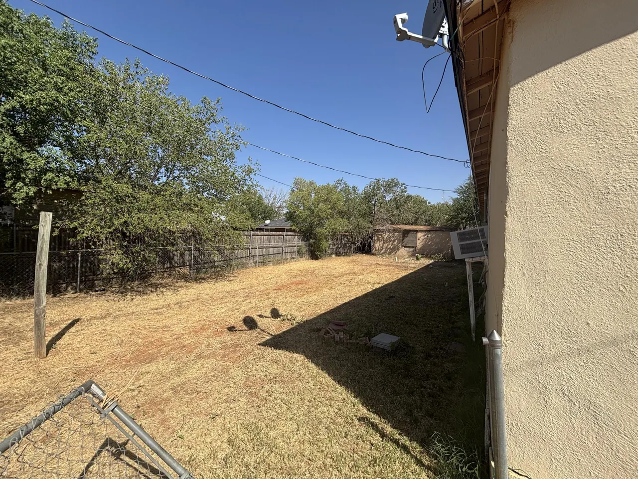 Photo 4 — 2002 Kewanee Avenue APT B, Lubbock, TX 79407