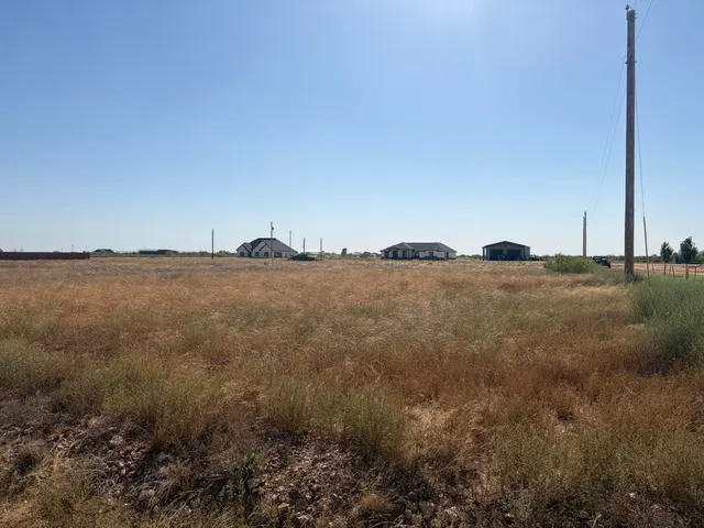 Photo 3 — 504 County Road 305, Seminole, TX 79360