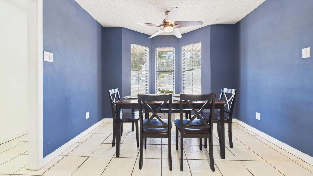 Photo 6 — 2116 93rd Street, Lubbock, TX 79423
