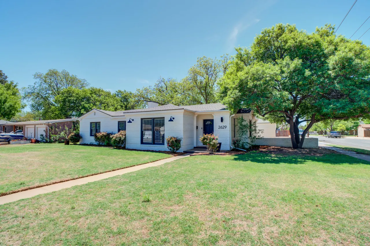 Photo 2 — 2629 24th Street, Lubbock, TX 79410