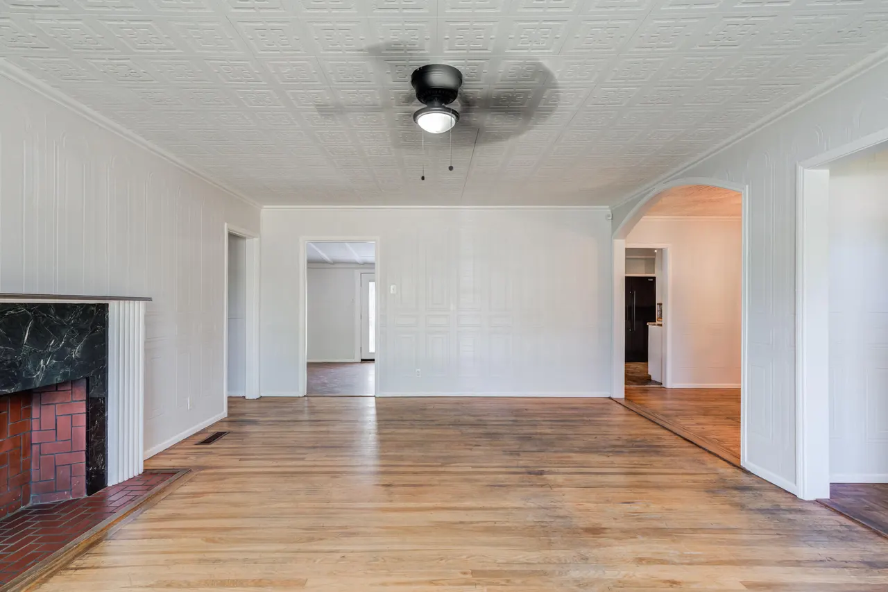 Photo 8 — 2629 24th Street, Lubbock, TX 79410
