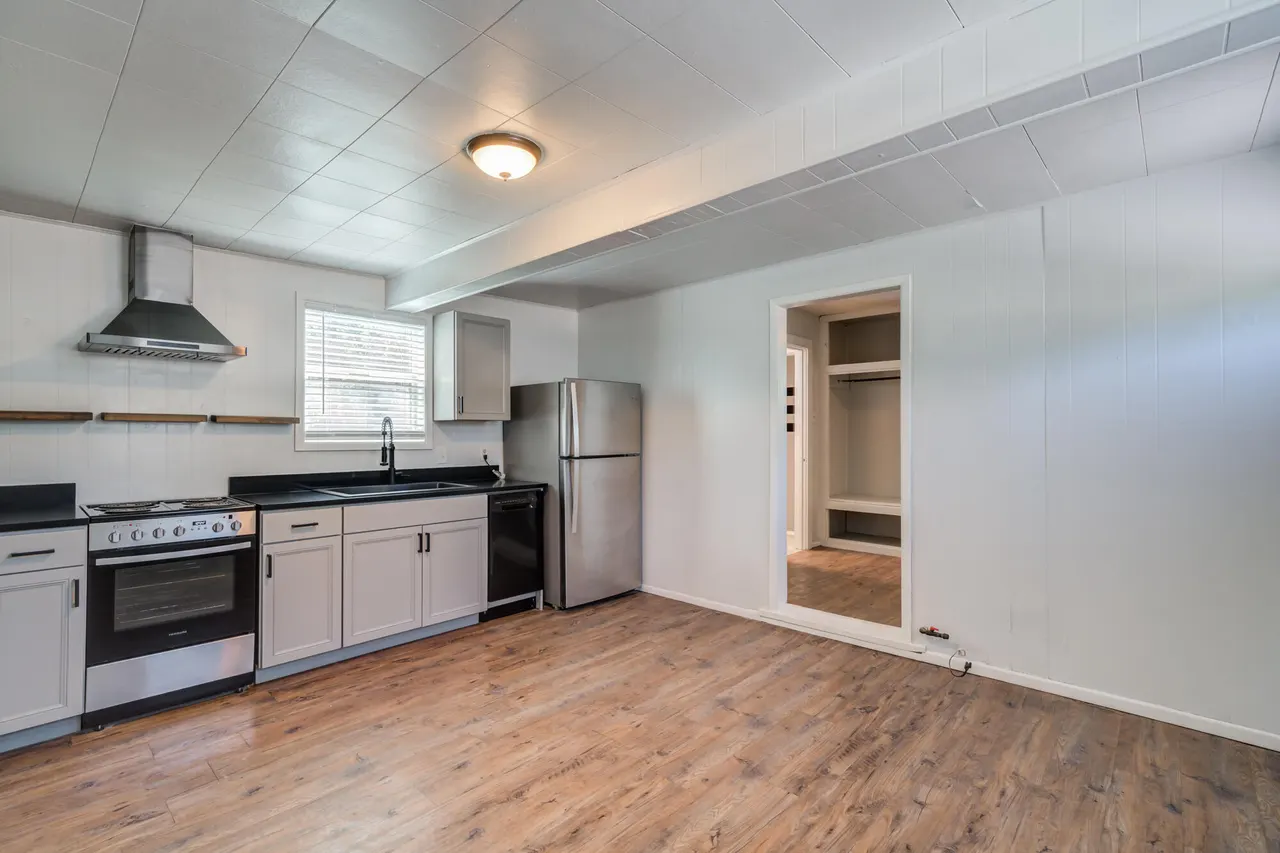 Photo 35 — 2629 24th Street, Lubbock, TX 79410