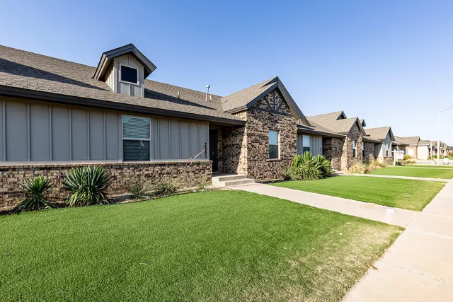 Photo 2 — 2541  137th Street, Lubbock, TX 79423