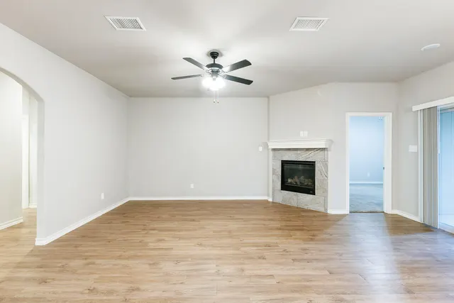 Photo 8 — 2541  137th Street, Lubbock, TX 79423