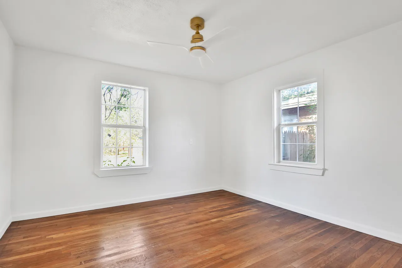 Photo 16 — 2004 31st Street, Lubbock, TX 79411