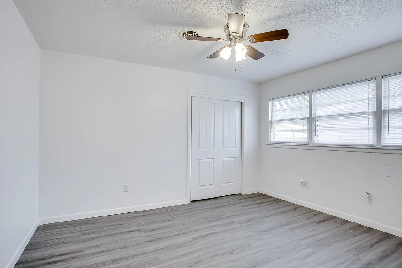 Photo 11 — 3030 57th Street, Lubbock, TX 79413