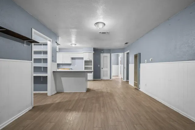 Photo 5 — 3409 E 17th Street, Lubbock, TX 79403
