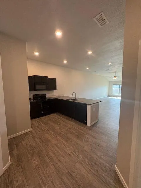 Photo 3 — 7063 96th Street, Lubbock, TX 79424