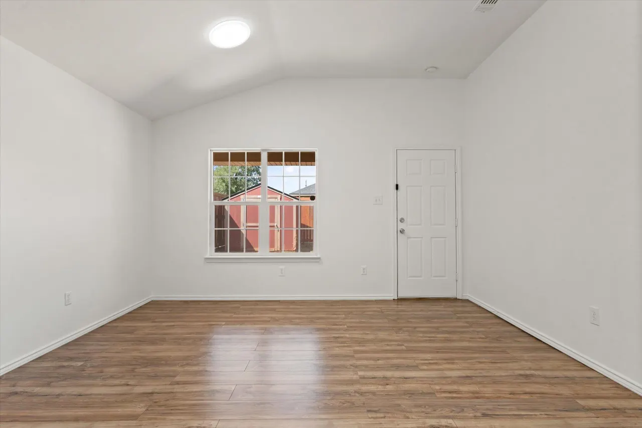 Photo 11 — 1918 99th Place, Lubbock, TX 79423