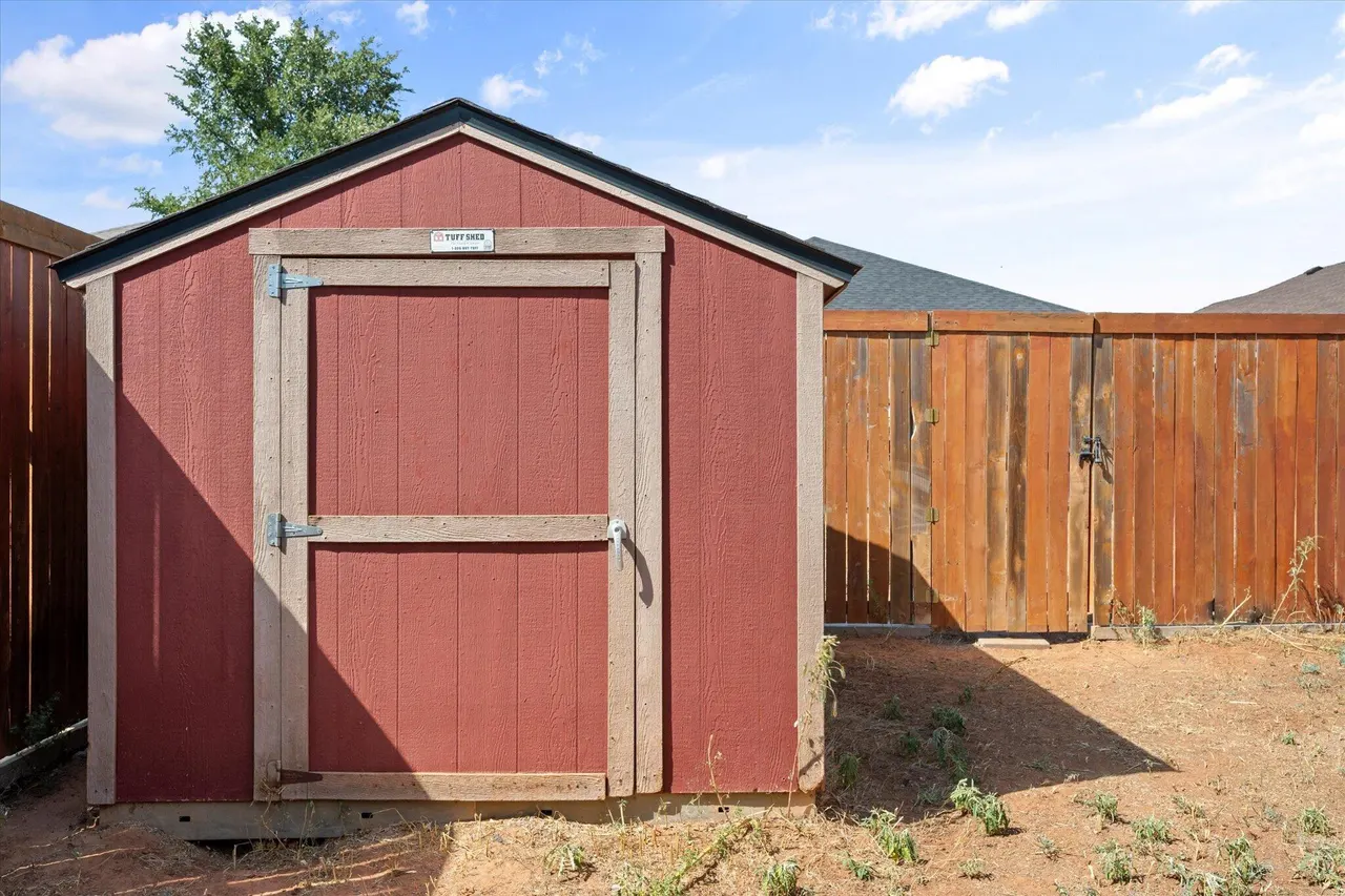 Photo 22 — 1918 99th Place, Lubbock, TX 79423