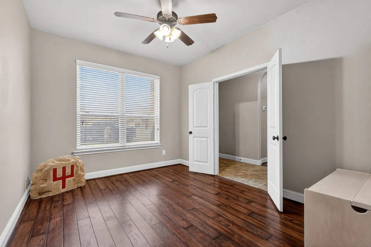 Photo 11 — 306 Hampshire Avenue, Wolfforth, TX 79382