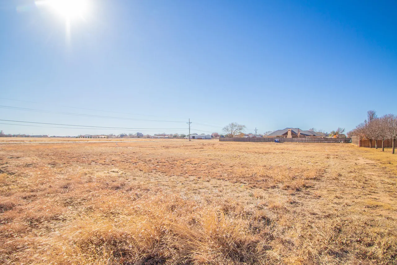 Photo 2 — 16006 Albany Avenue, Lubbock, TX 79424
