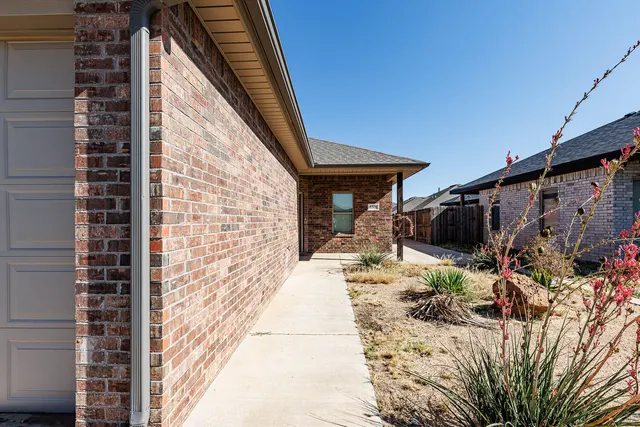 Photo 2 — 5508 Lehigh Street, Lubbock, TX 79416