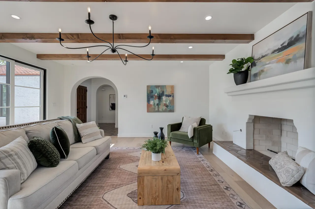 Photo 8 — 4507 19th Street #2, Lubbock, TX 79407