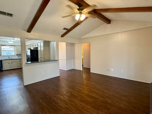Photo 6 — 5917 14th Street, Lubbock, TX 79416