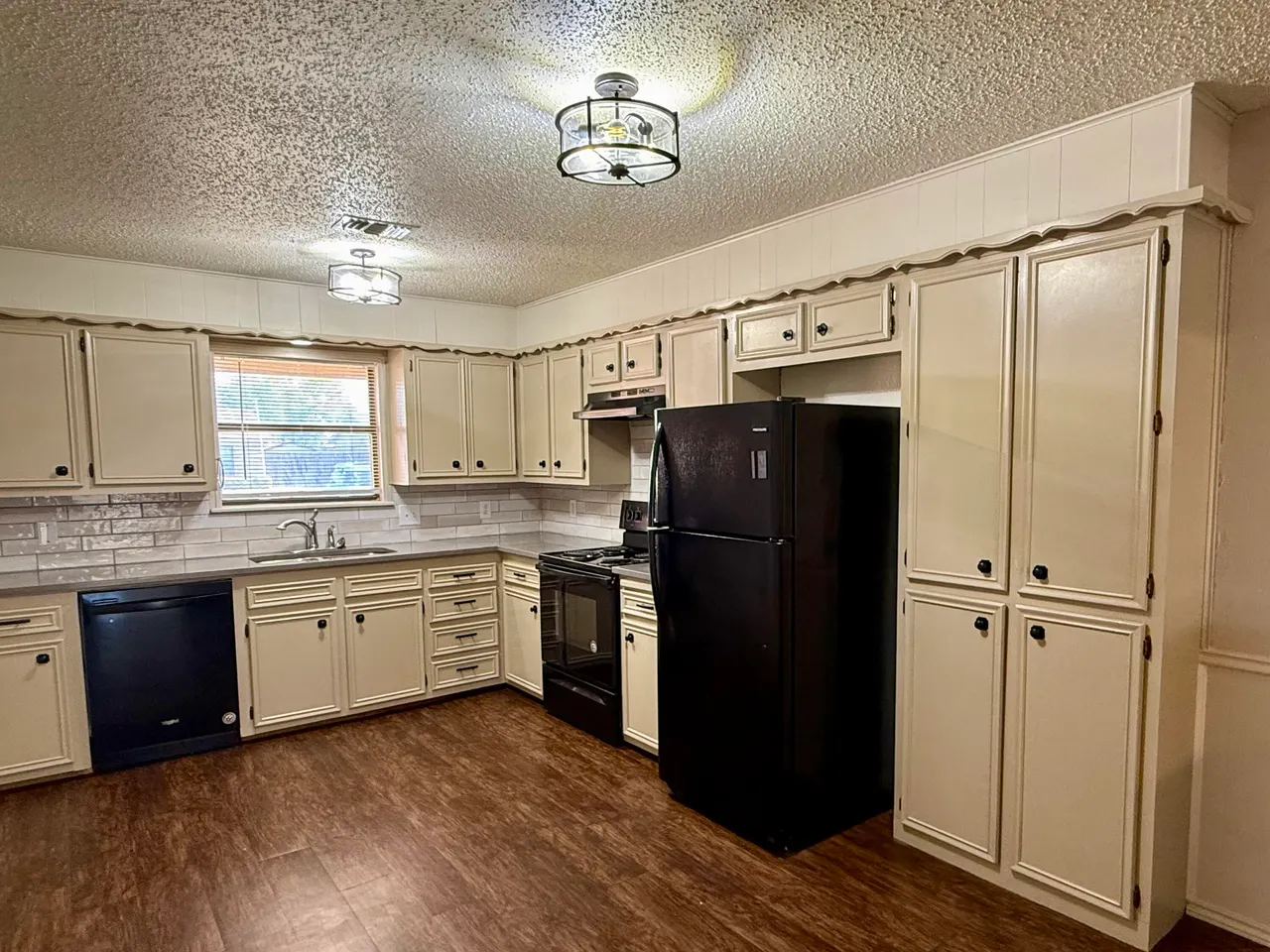 Photo 9 — 5917 14th Street, Lubbock, TX 79416