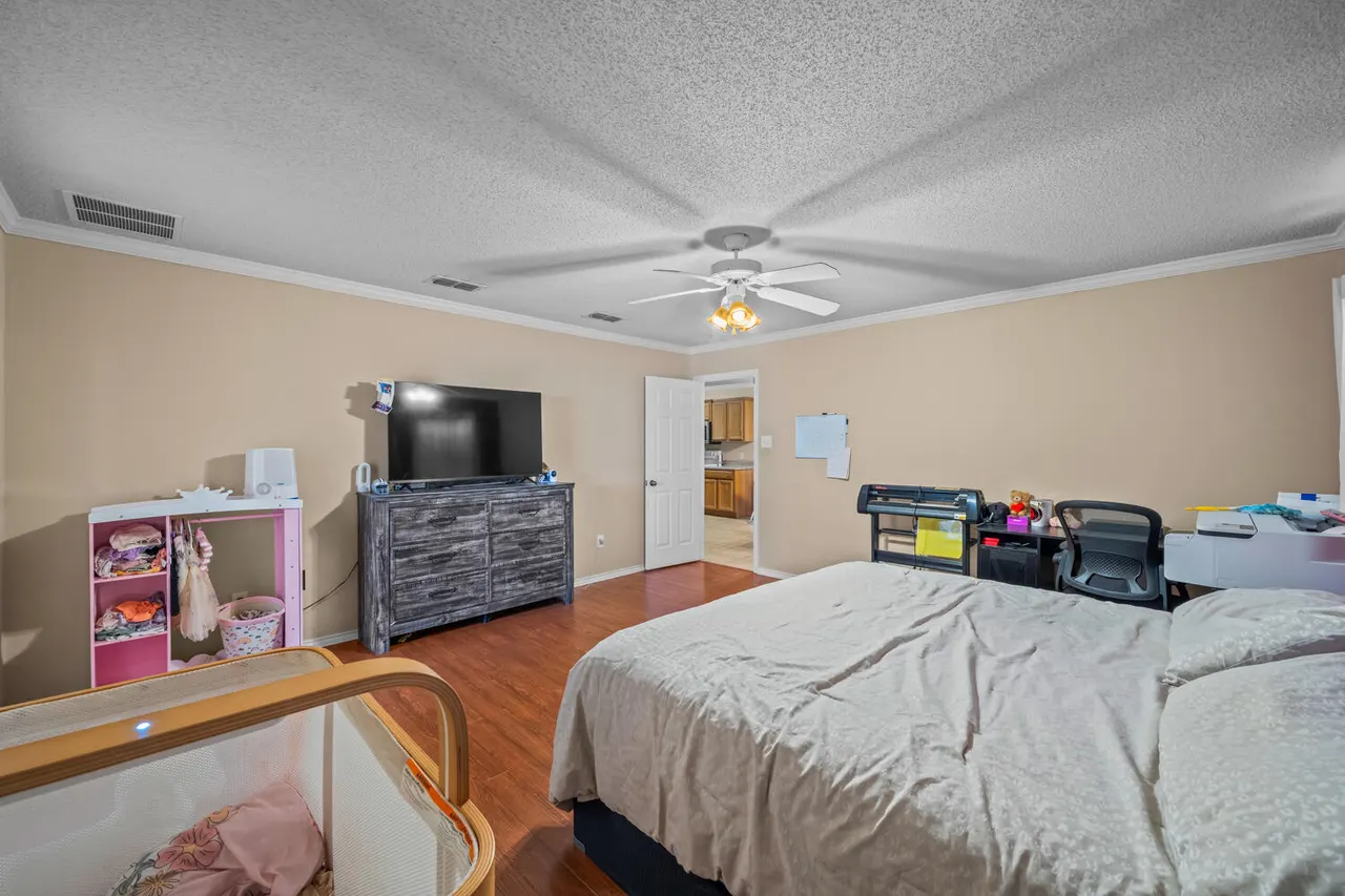 Photo 12 — 6704 89th Street, Lubbock, TX 79424