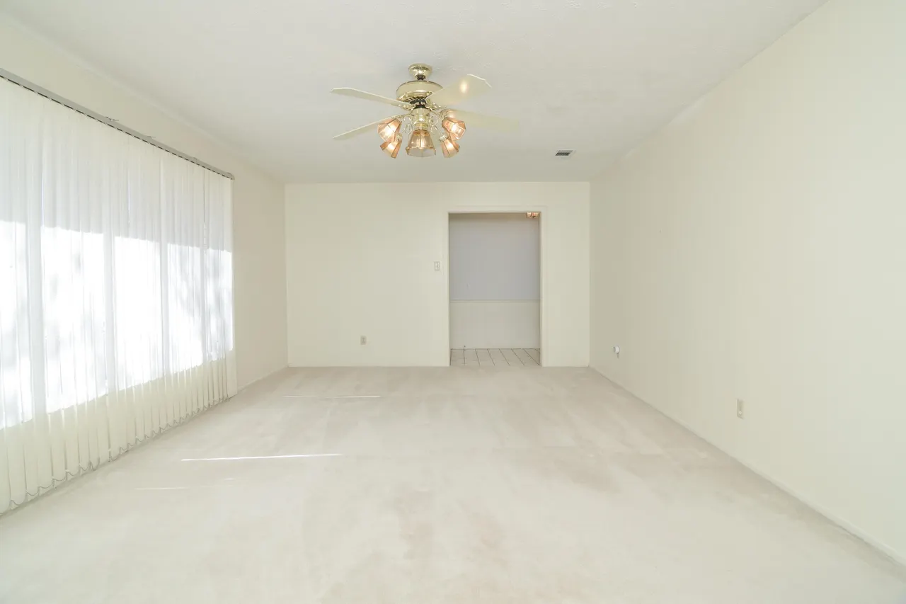 Photo 6 — 6806 Nashville Avenue, Lubbock, TX 79413