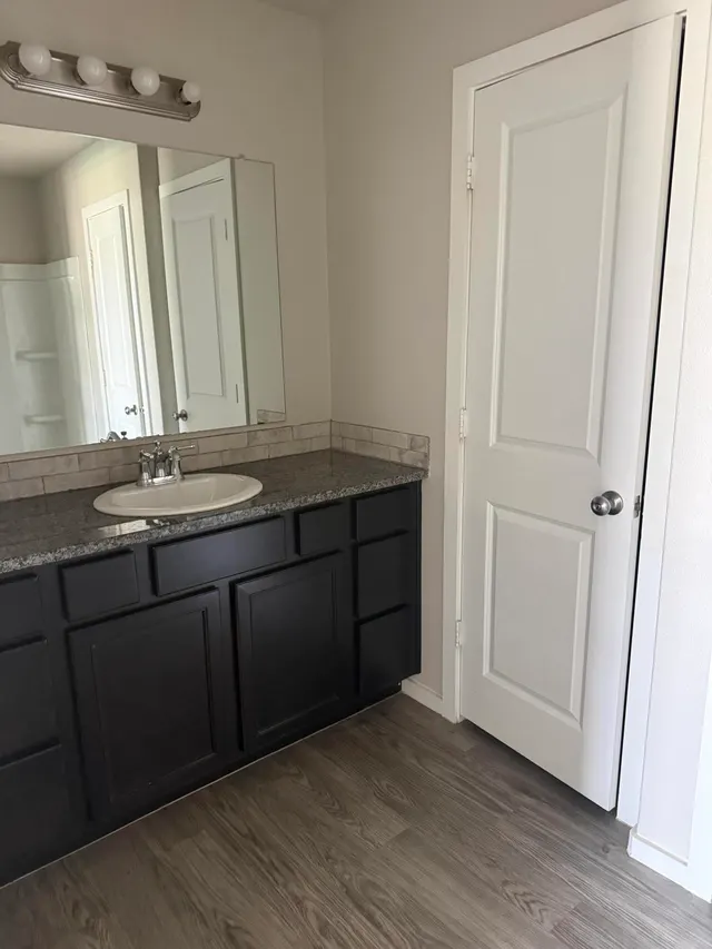 Photo 3 — 9710 Saratoga Avenue B, Lubbock, TX 79424