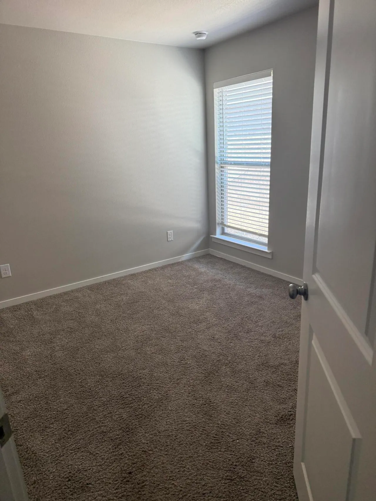 Photo 7 — 9710 Saratoga Avenue B, Lubbock, TX 79424