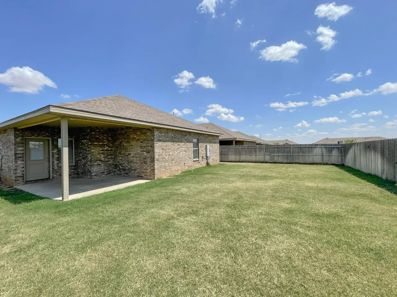 Photo 13 — 11206 Akron Avenue, Lubbock, TX 79423