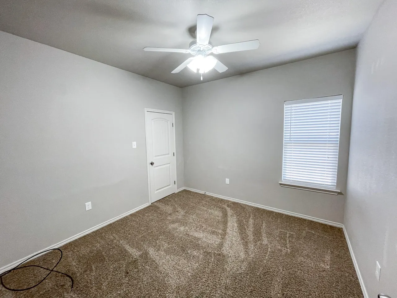 Photo 6 — 11207 Akron Avenue, Lubbock, TX 79423