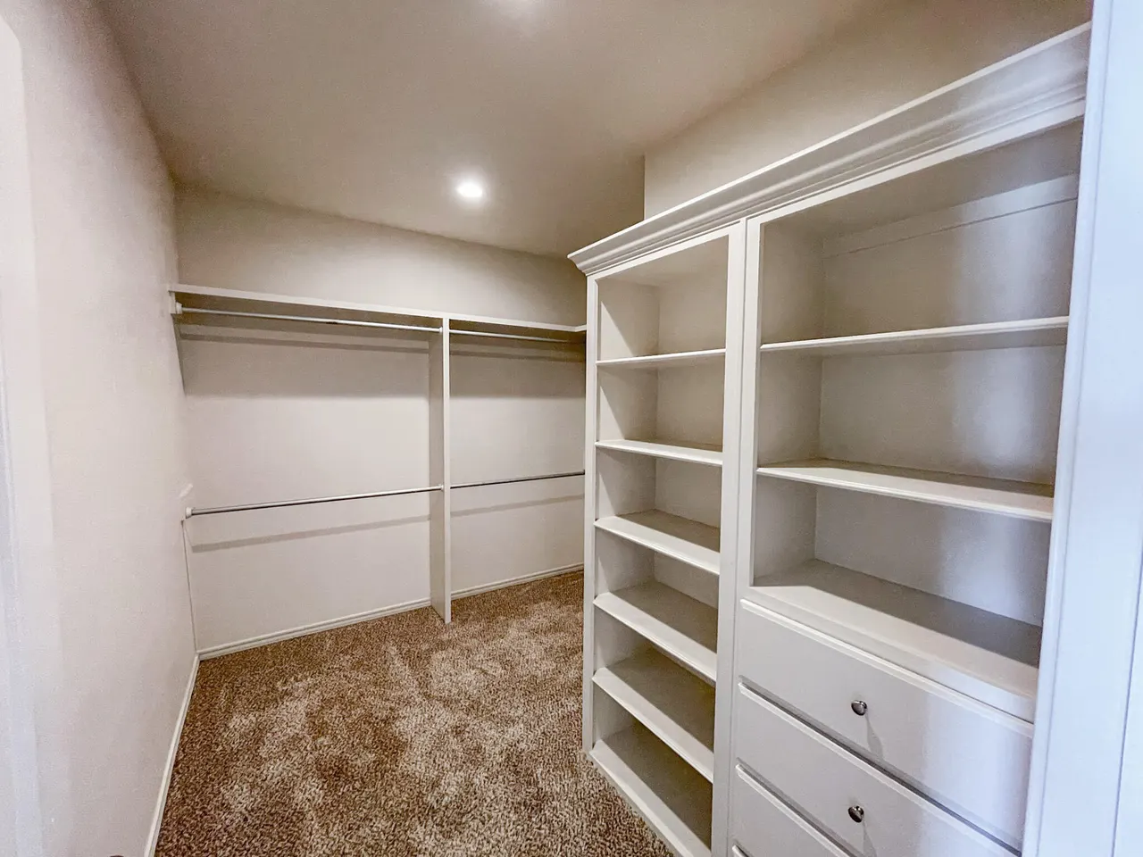 Photo 10 — 11303 Akron Avenue, Lubbock, TX 79423