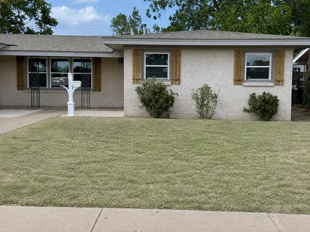Photo 4 — 4818 46th Street, Lubbock, TX 79414