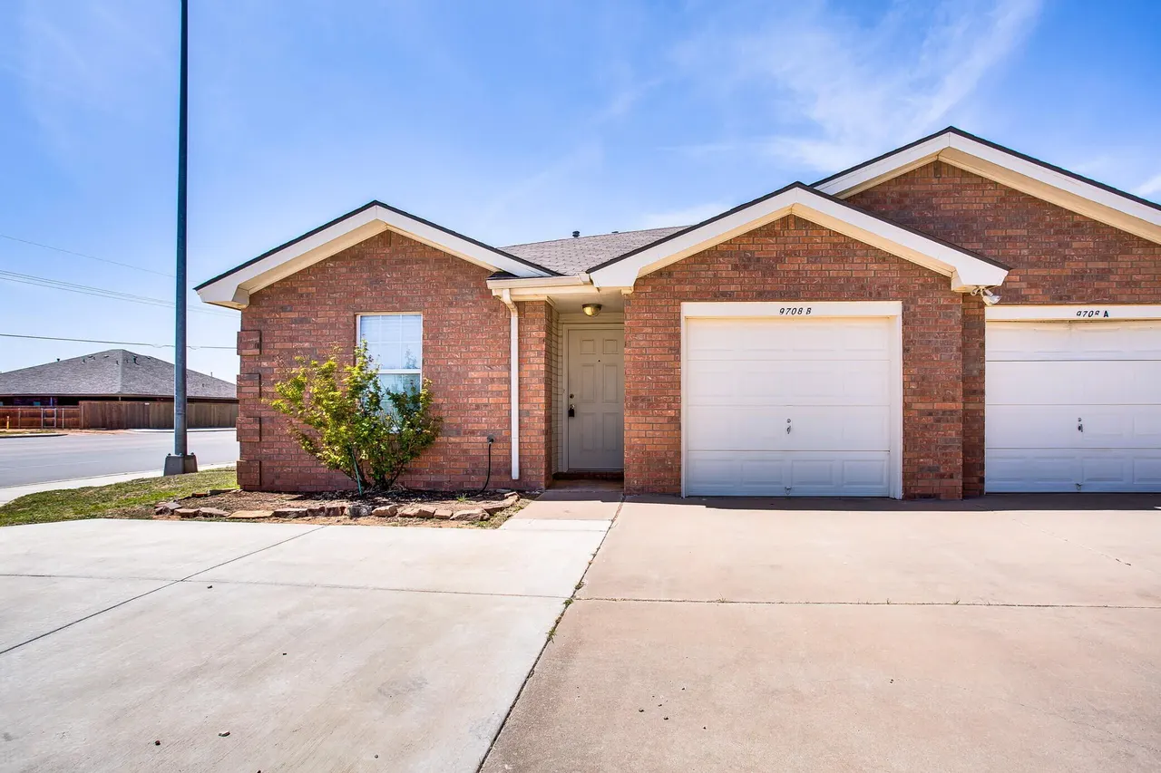 Front exterior — 9708 Avenue U B, Lubbock, TX 79423