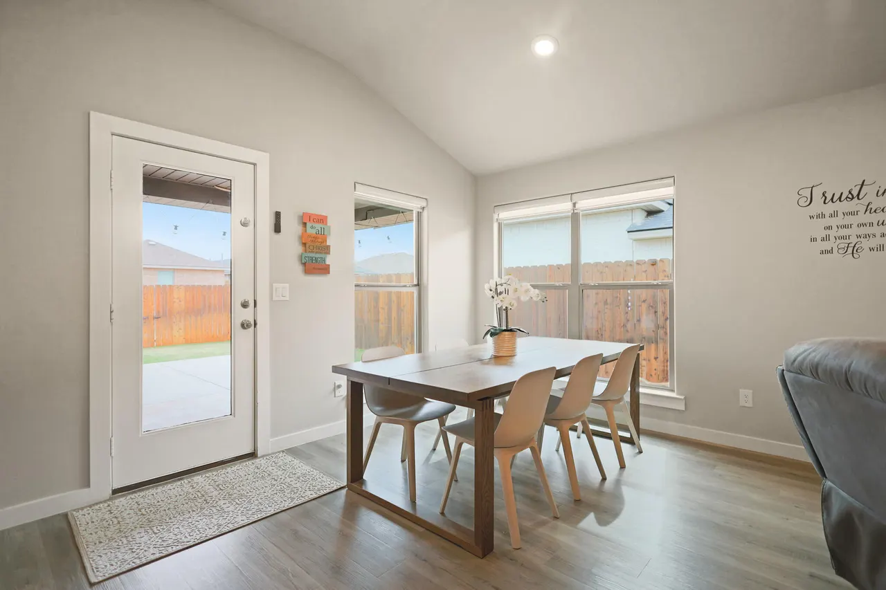 Photo 11 — 2012 139th Street, Lubbock, TX 79423
