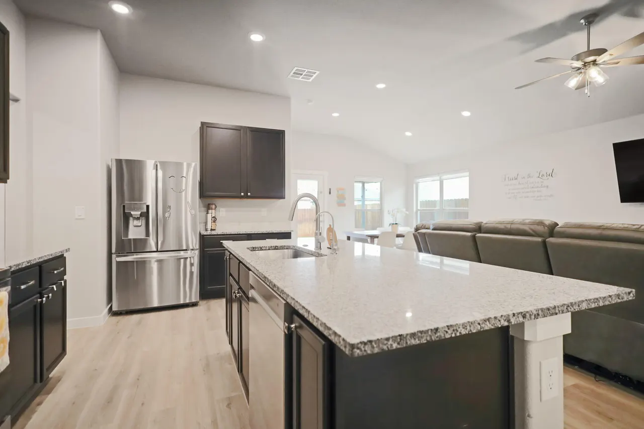 Photo 17 — 2012 139th Street, Lubbock, TX 79423