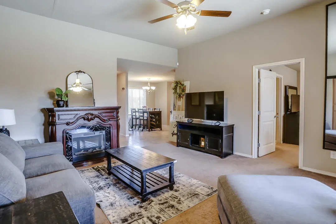 Photo 6 — 8703 15th Street, Lubbock, TX 79416