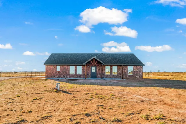 Photo 3 — 307 N F M 789 A, Slaton, TX 79364