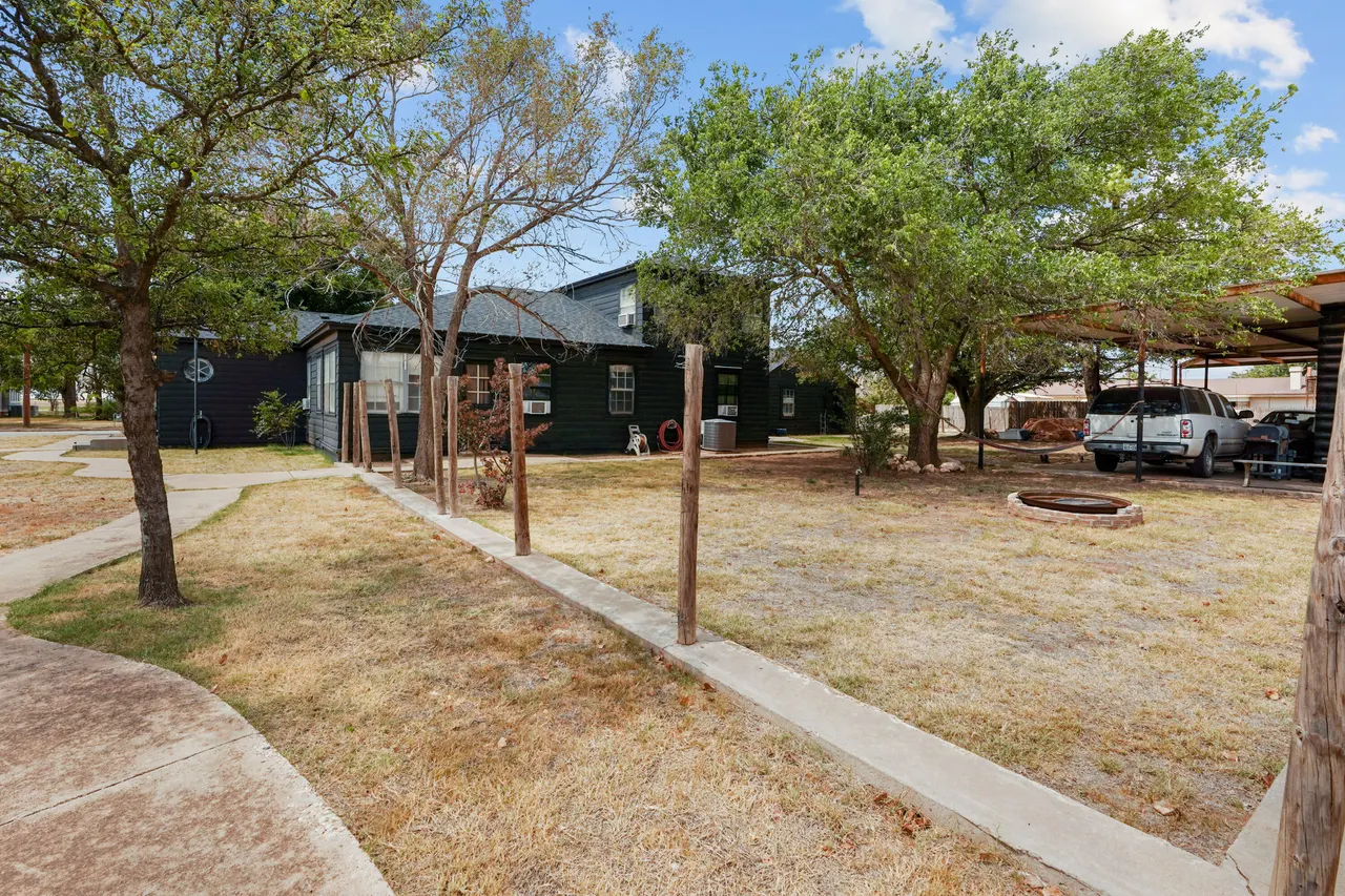 Photo 4 — 101 Watts Avenue, Ralls, TX 79357