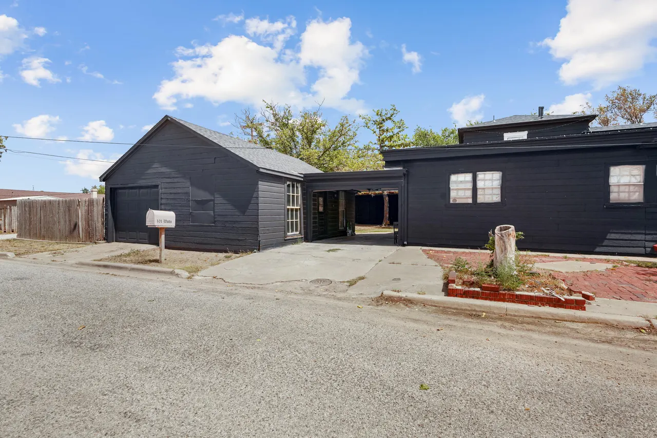 Photo 35 — 101 Watts Avenue, Ralls, TX 79357
