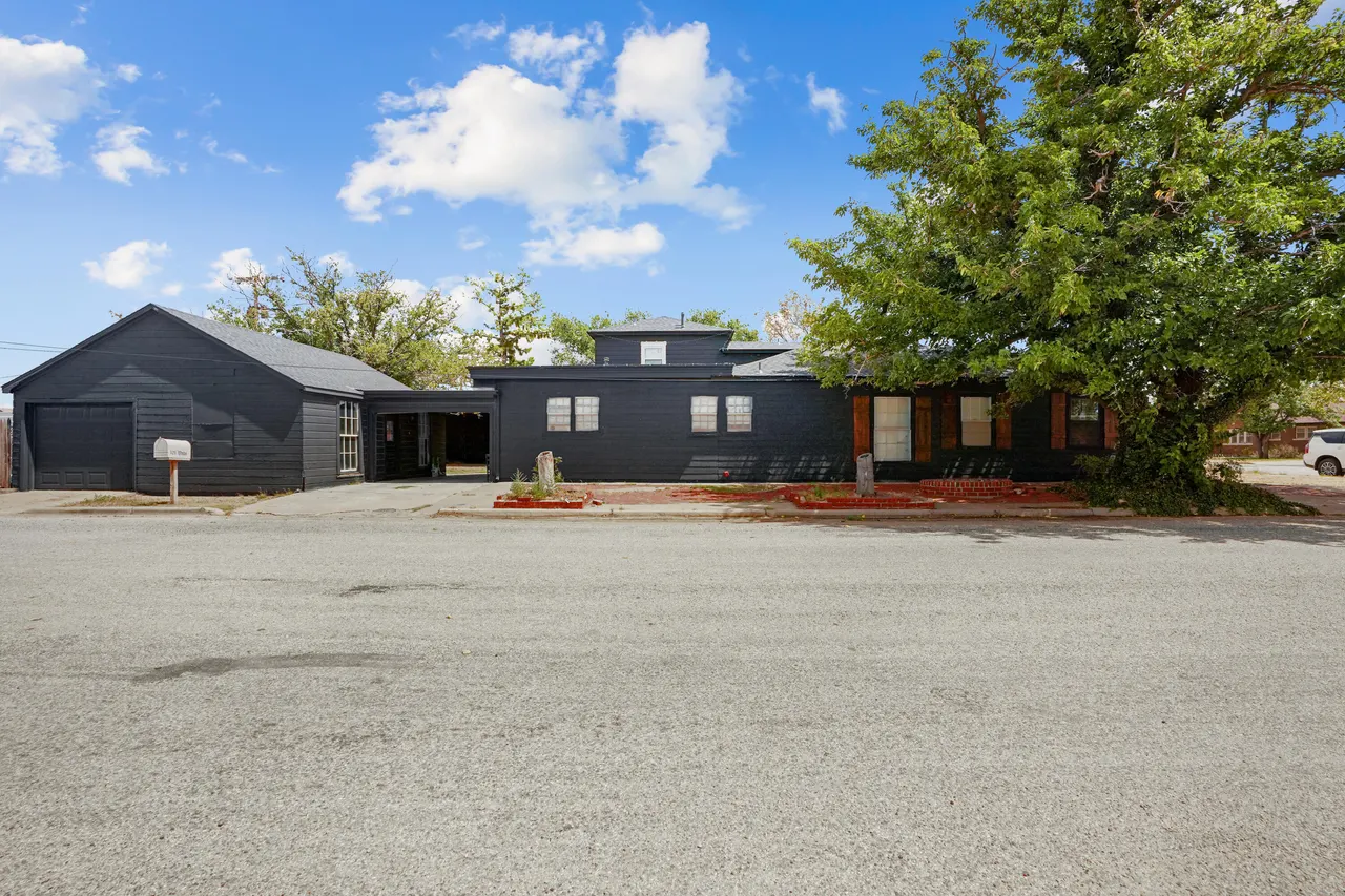 Photo 37 — 101 Watts Avenue, Ralls, TX 79357