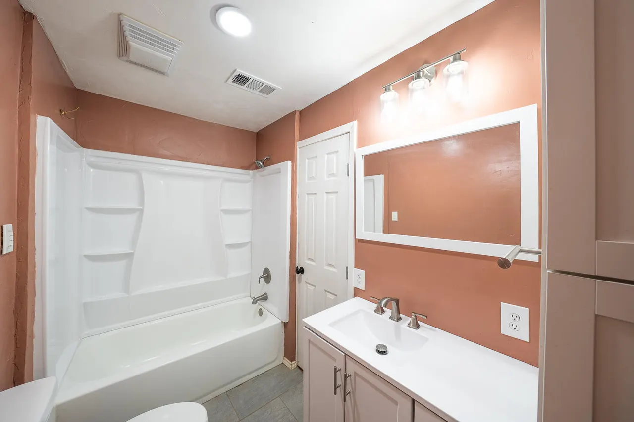 Photo 6 — 840 S 11th Street, Slaton, TX 79364