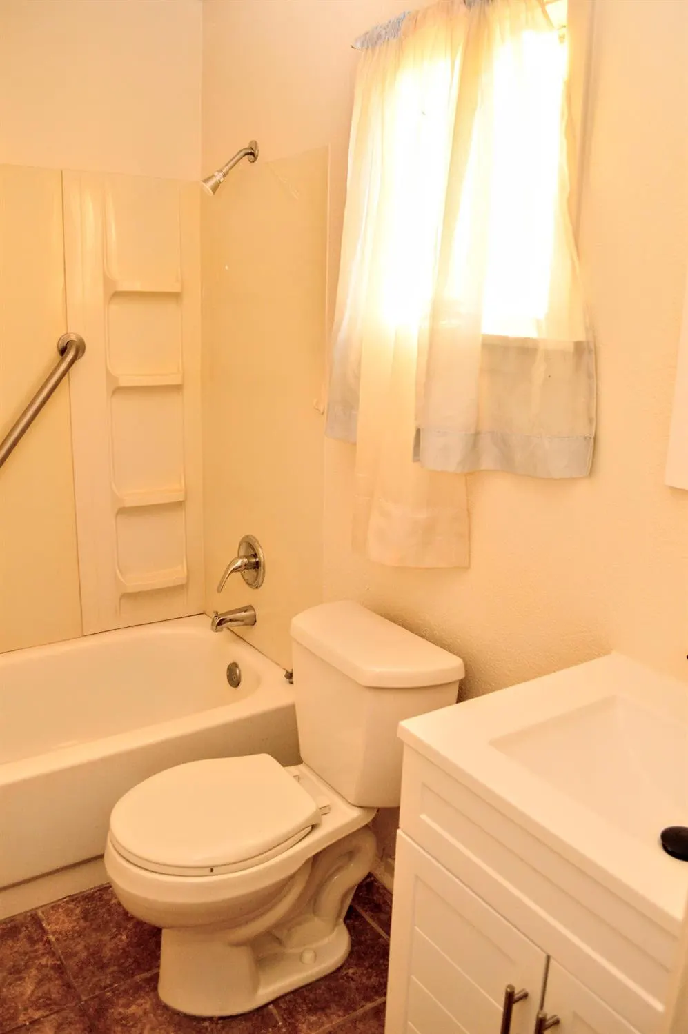 Photo 11 — 2807 Vanda Avenue, Lubbock, TX 79404