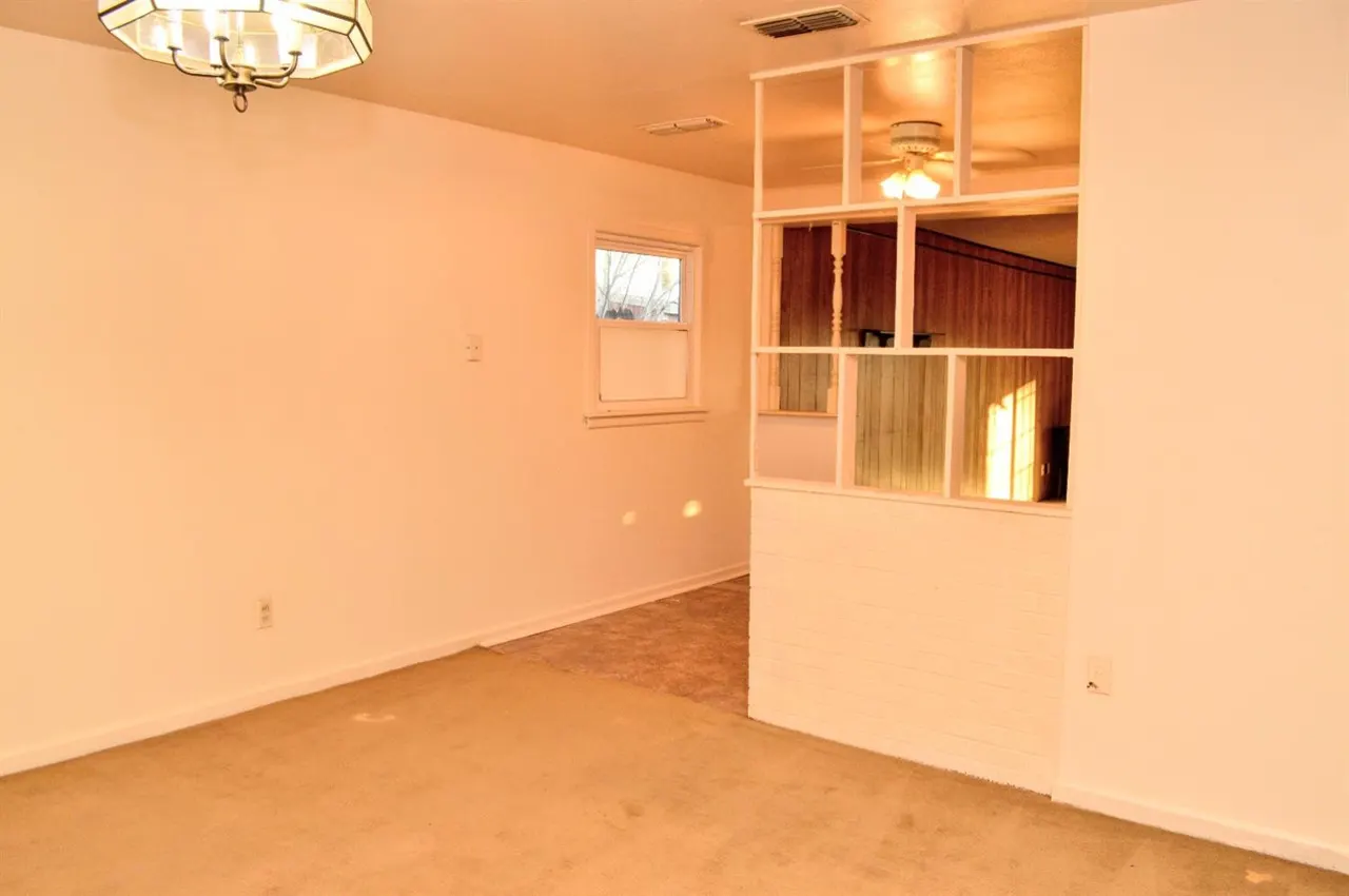 Photo 16 — 2807 Vanda Avenue, Lubbock, TX 79404