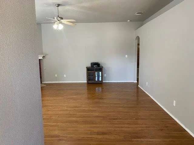 Photo 2 — 4807 Fordham Street, Lubbock, TX 79416
