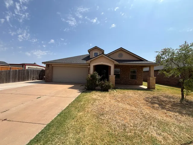 Front exterior — 11107 Elmwood Avenue, Lubbock, TX 79424
